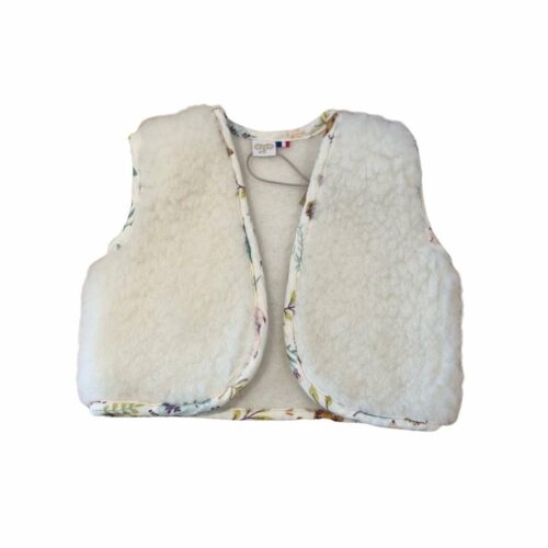 Gilet de naissance en laine de mouton