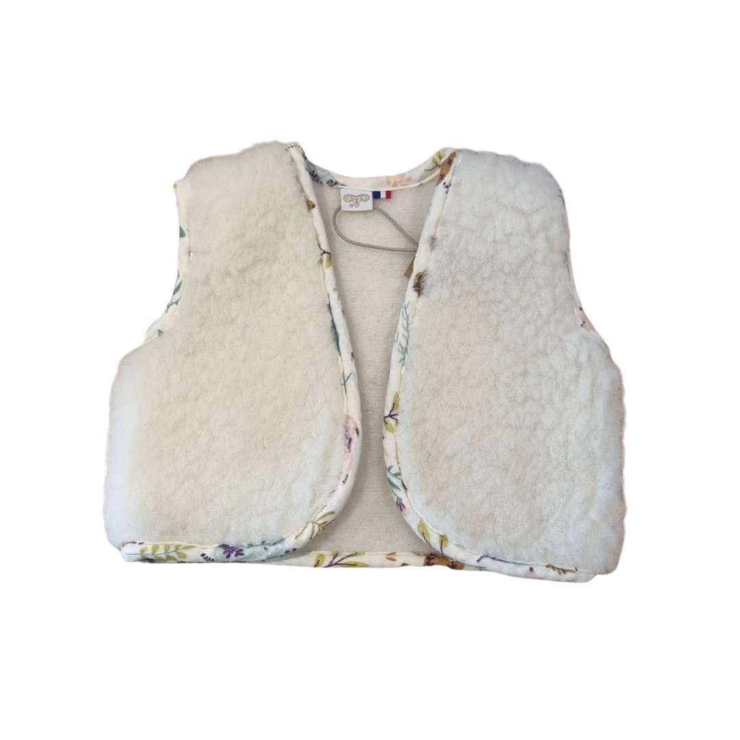 Gilet de naissance en laine de mouton